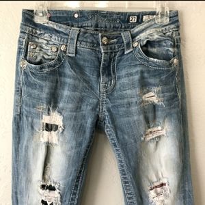 ❤🤍💙 Miss Me ☆ Size 27 ☆ Crop 💙🤍❤